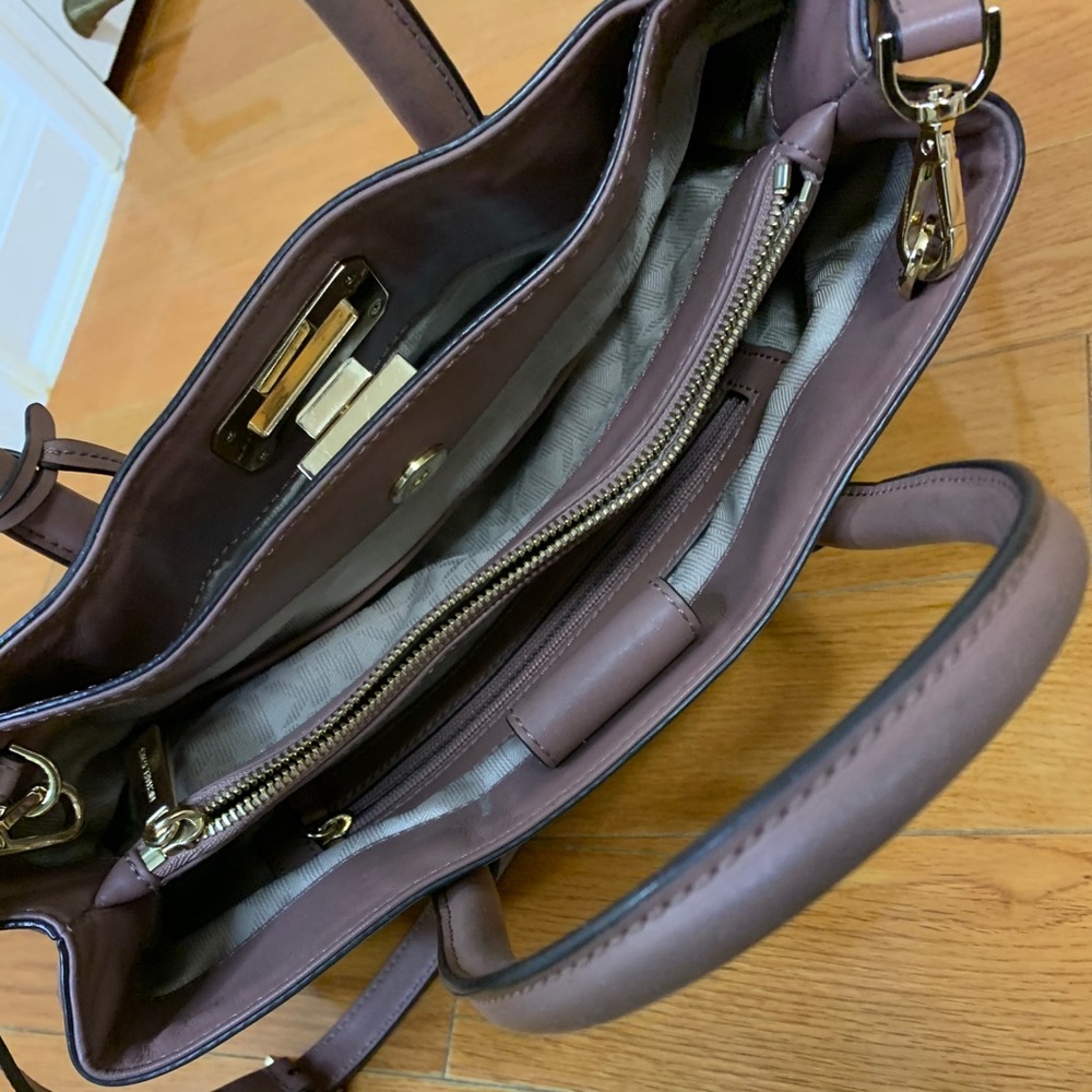 Pink Michael Kors Bag - Picture 4 of 12